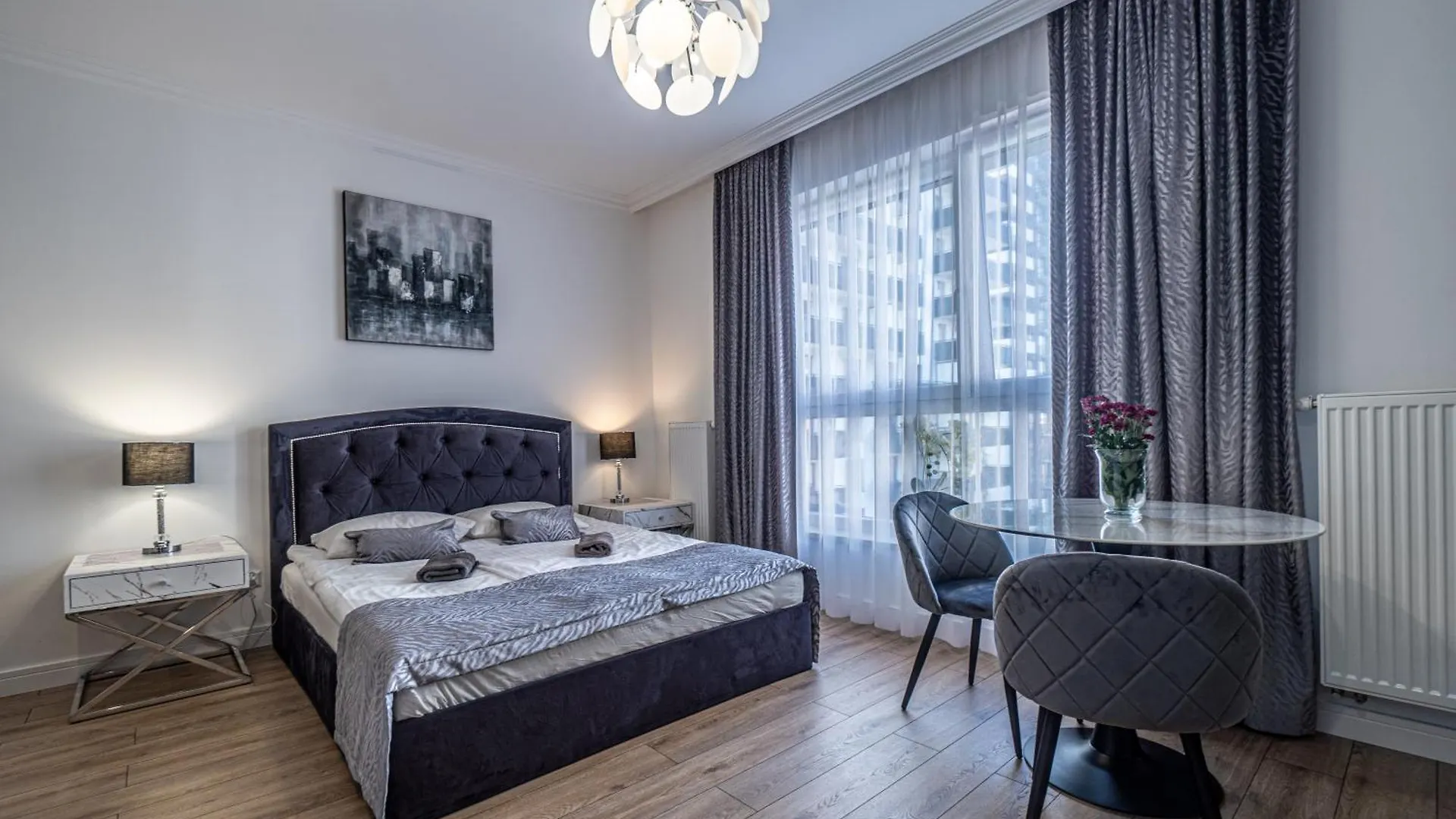 Private Parking, Secure Building - Central Apartments Old Town & Main Station Gdańsk