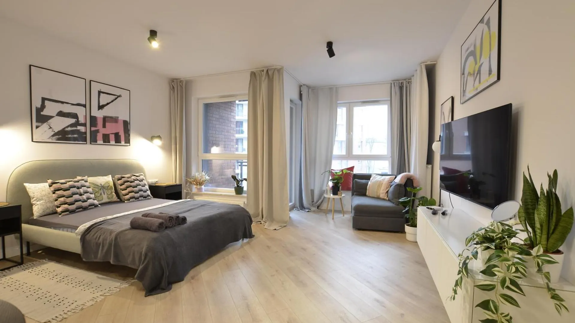 Private Parking, Secure Building - Central Apartments Old Town & Main Station Gdańsk Polónia