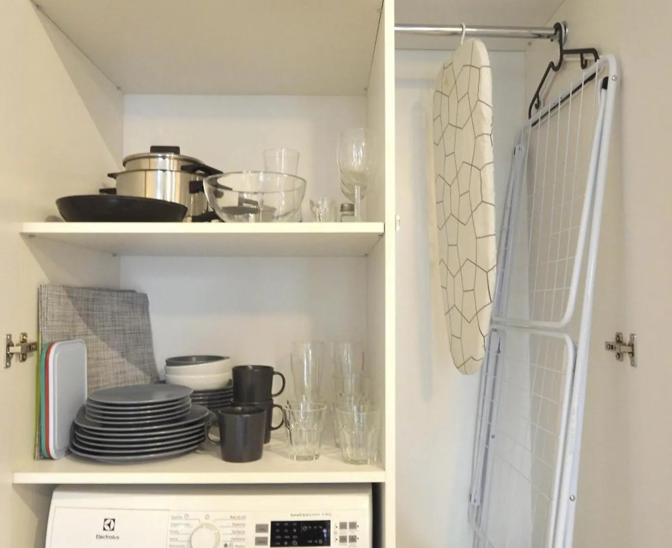 Private Parking, Secure Building - Central Apartments Old Town & Main Station Gdańsk 0*,  Polónia