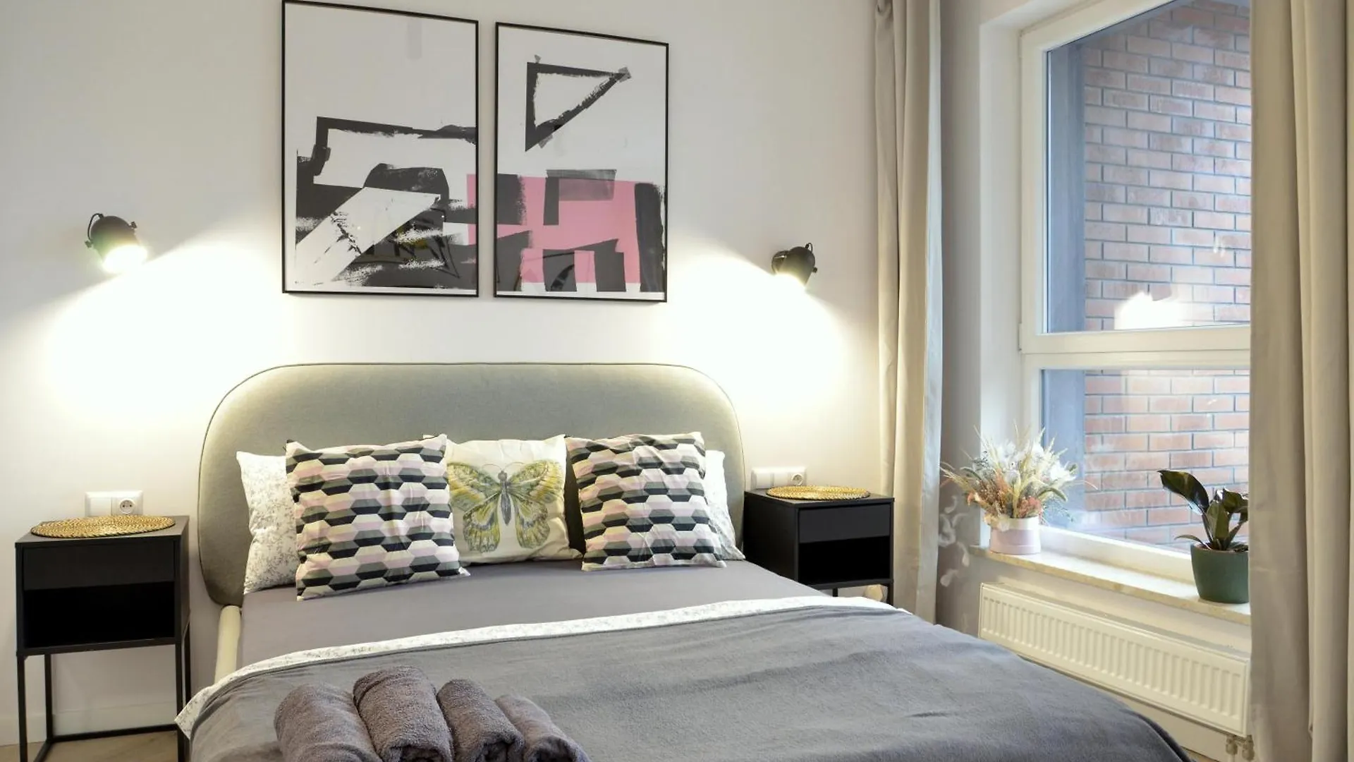 Private Parking, Secure Building - Central Apartments Old Town & Main Station Gdańsk