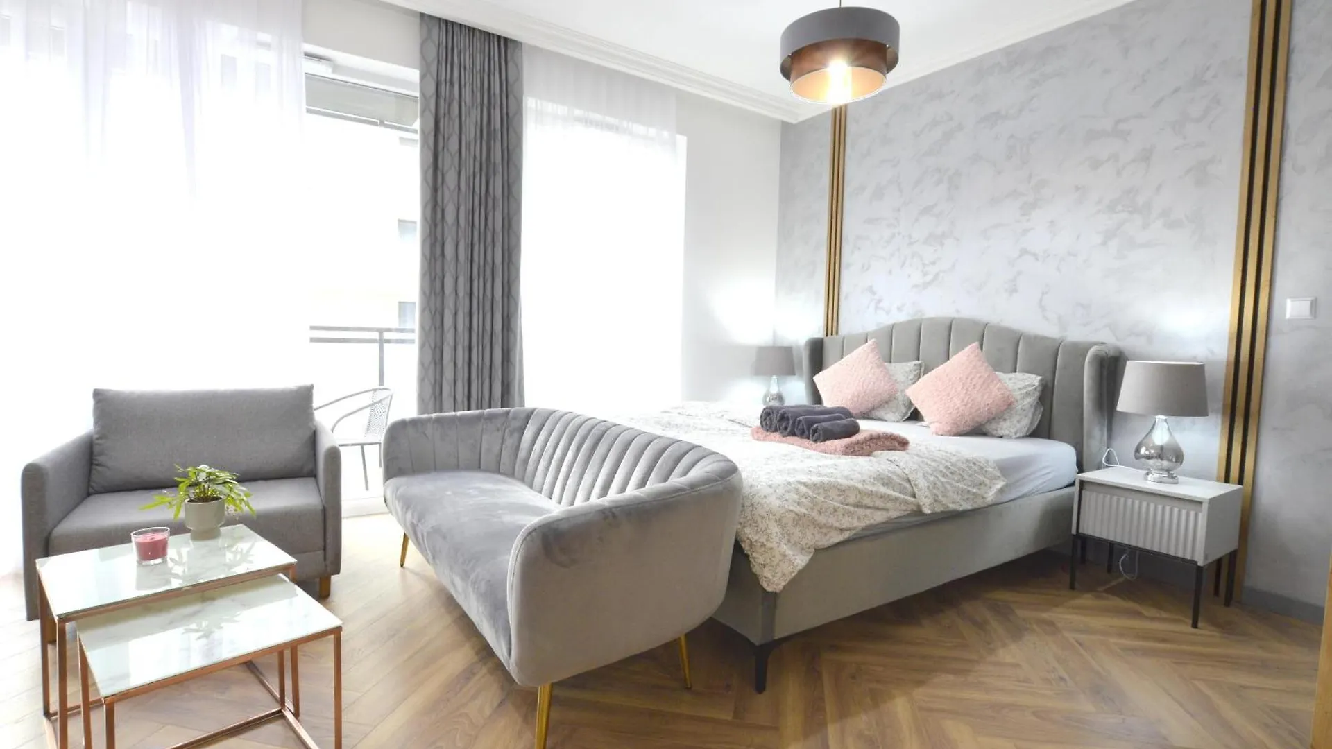 Private Parking, Secure Building - Central Apartments Old Town & Main Station Gdańsk 0*,  Polónia