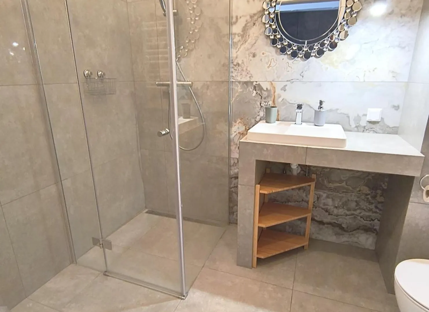 Private Parking, Secure Building - Central Apartments Old Town & Main Station Gdańsk