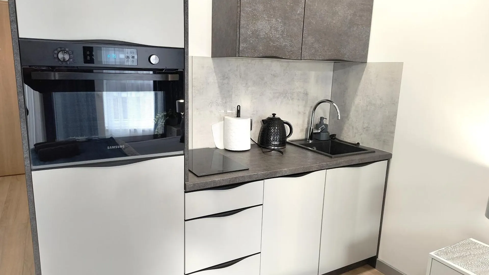 Private Parking, Secure Building - Central Apartments Old Town & Main Station Gdańsk