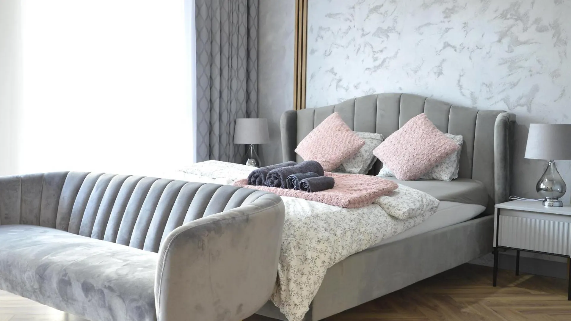 Private Parking, Secure Building - Central Apartments Old Town & Main Station Gdaňsk 0*,  Polsko