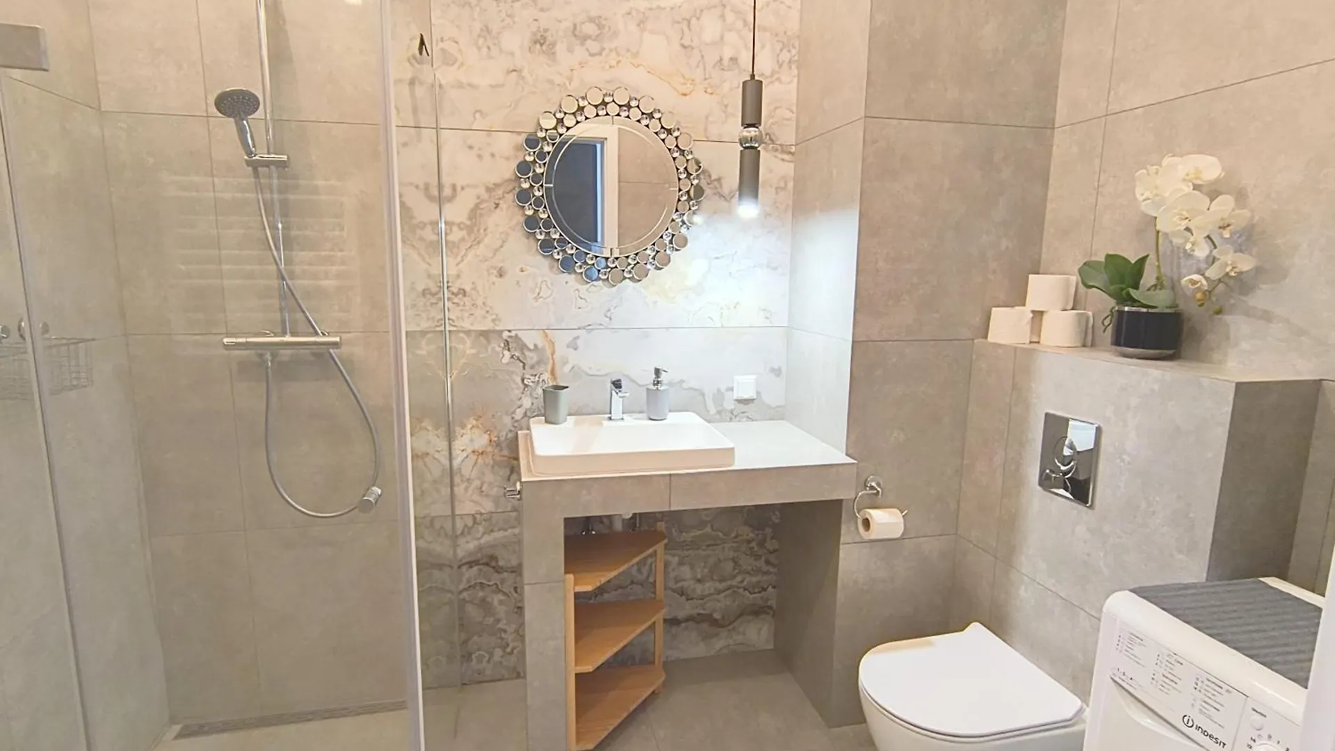 Private Parking, Secure Building - Central Apartments Old Town & Main Station Gdaňsk