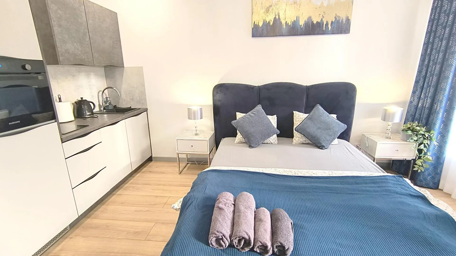 Private Parking, Secure Building - Central Apartments Old Town & Main Station Gdaňsk
